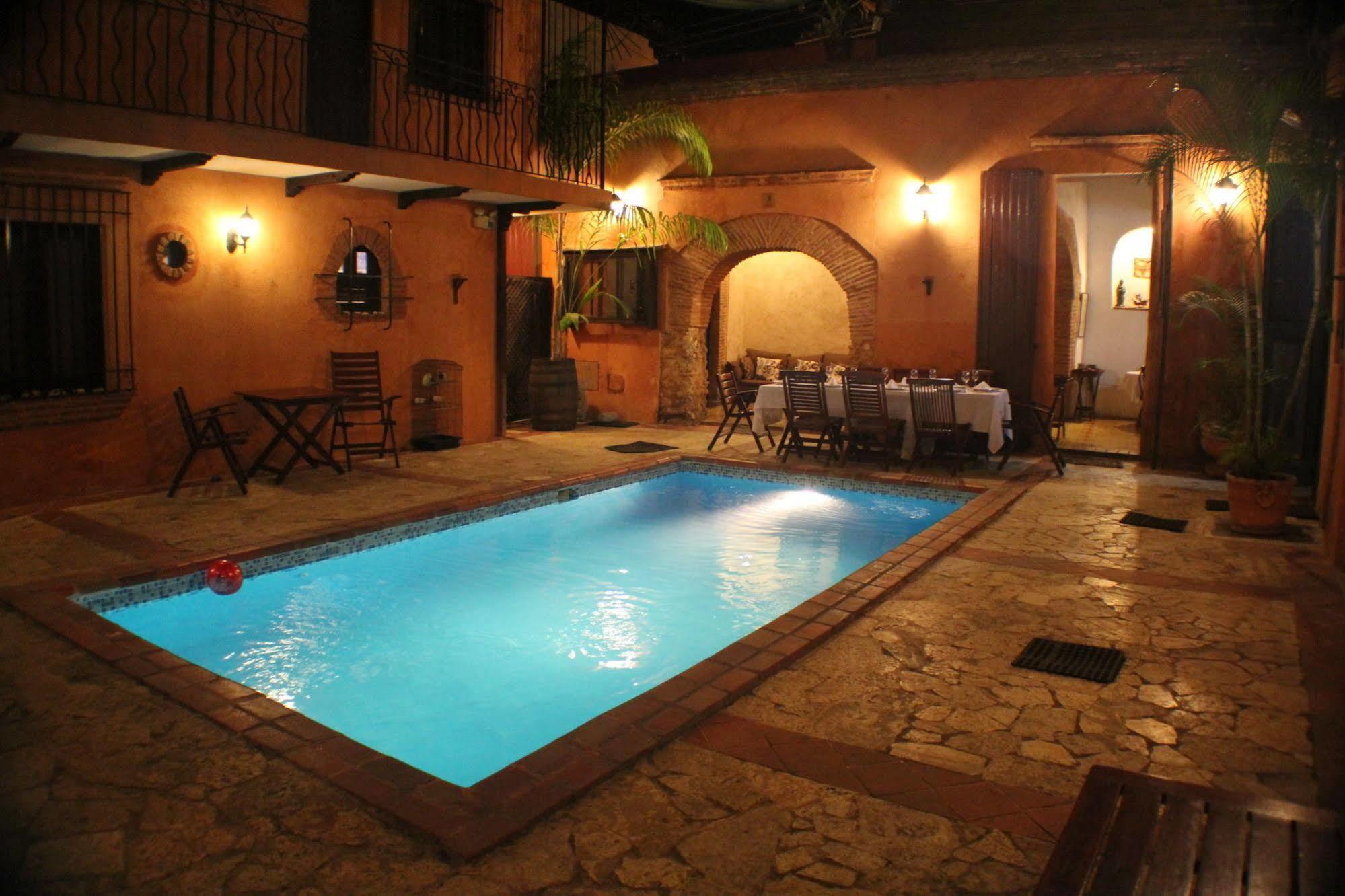 Dona Elvira Boutique Hotel Santo Domingo Ngoại thất bức ảnh